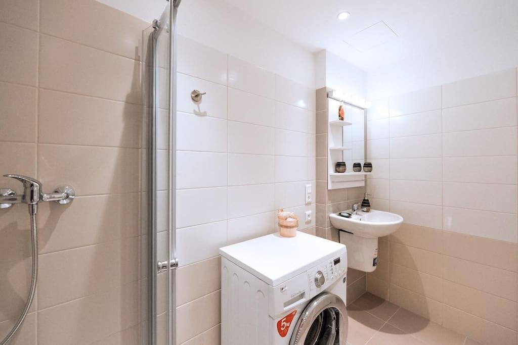 Oli Apartment براغ المظهر الخارجي الصورة