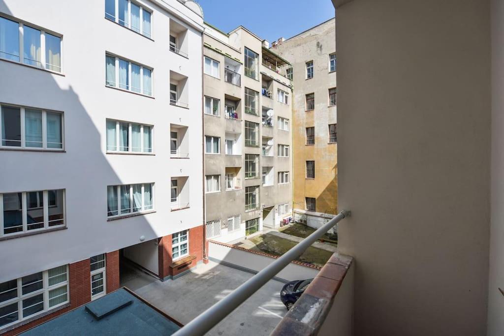 Oli Apartment براغ المظهر الخارجي الصورة